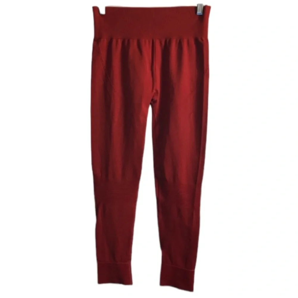 Carbon38 Brand Women’s M/L solid dark red leggings tights in EUC - Picture 1 of 7